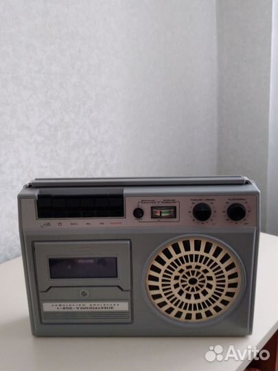 Кассетный магнитофон электроника 302-1