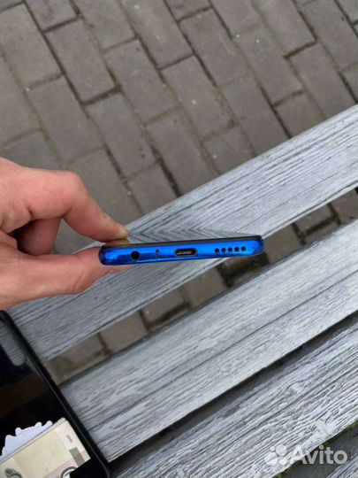 Телефон Redmi note 8T