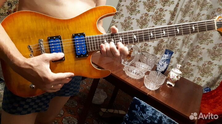 Электро гитара