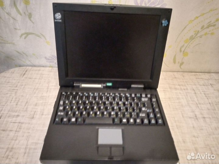 Древний ноутбук RoverBook