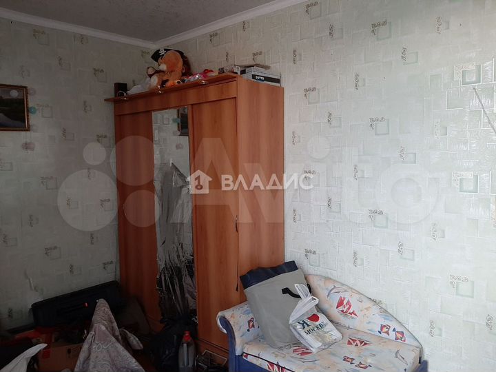 Комната 46 м² в 1-к., 1/5 эт.