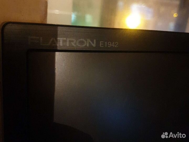 Монитор Viewsonic 22