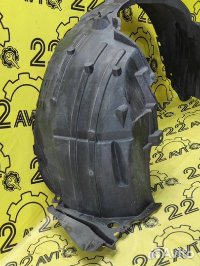 Подкрылок передний правый Infiniti Fx35 S50