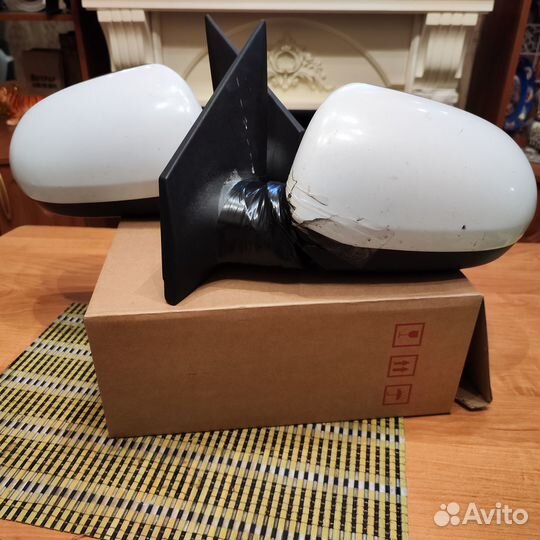 Продам зеркала боковые для Киа rio