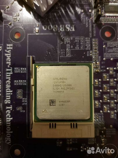 Материнская плата