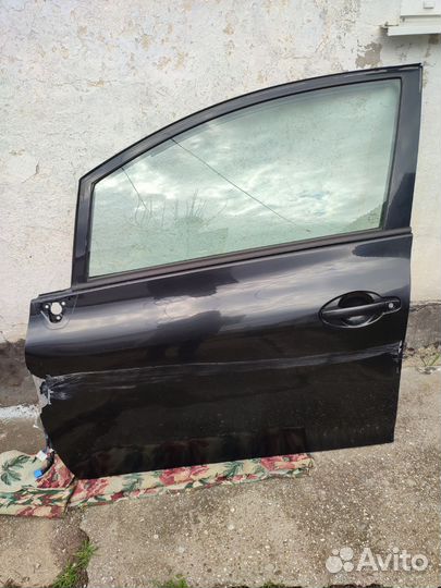 Дверь передняя левая toyota auris 2008г. бу
