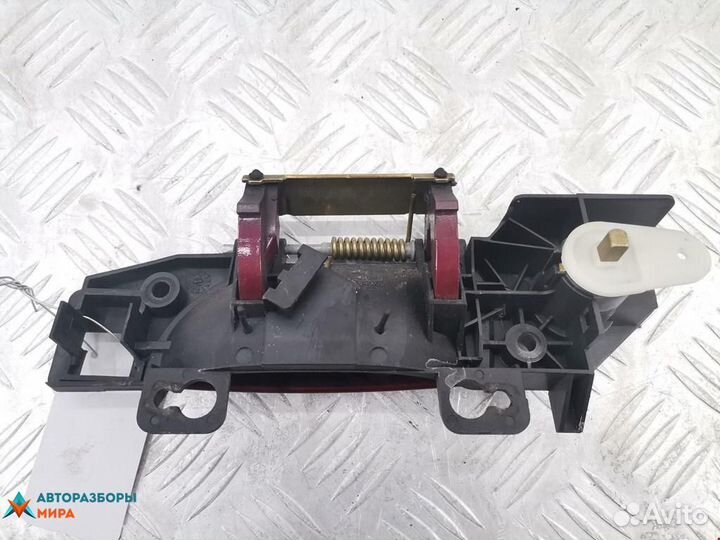 Ручка наружная передняя правая Ford Mondeo 2 2000