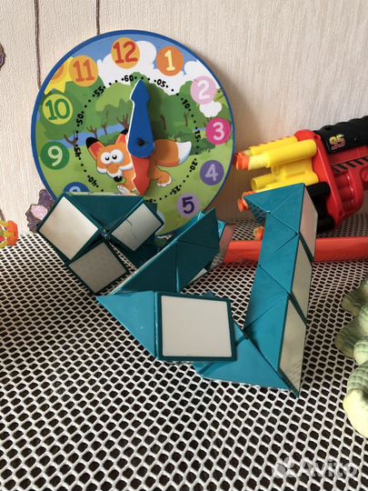 Наборы пластиковых игрушек.Цена за набор