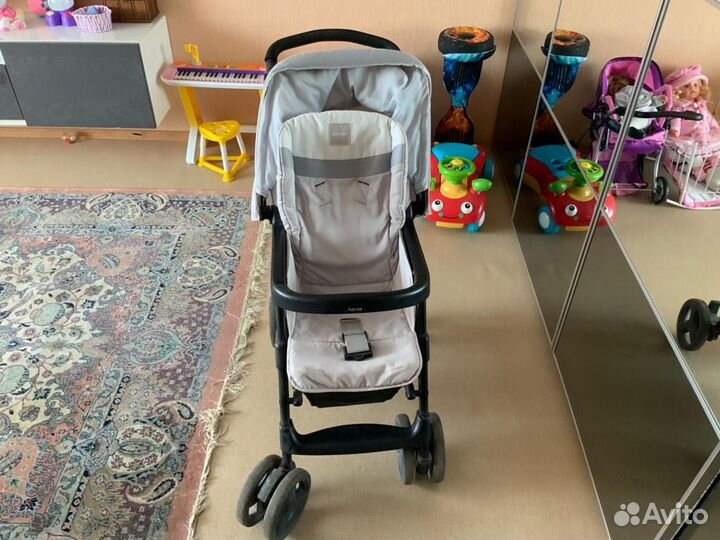 Коляска прогулочная inglesina