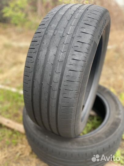 Continental ContiPremiumContact 5 215/55 R17