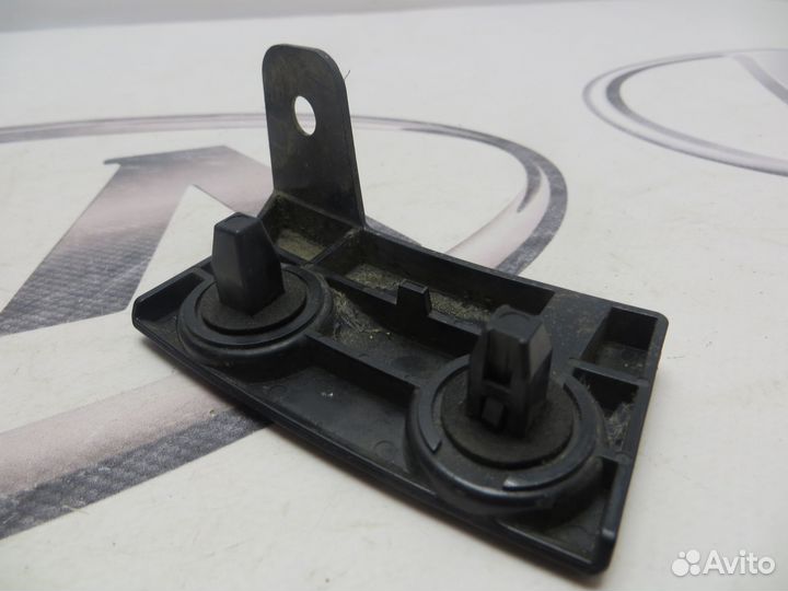 Кронштейн расширителя арки задний правый Mazda CX5