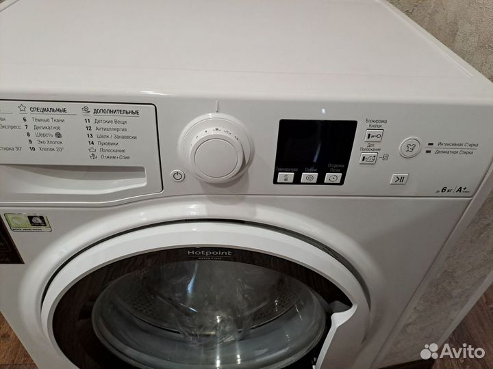 Стиральная машина Hotpoint Ariston 6кг б/у