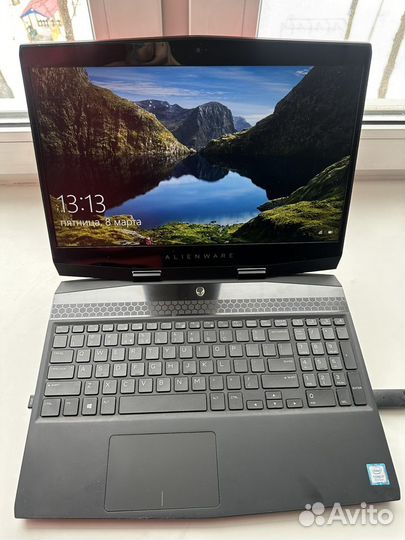 Ноутбук Dell Alienware m15 i7-8750H 2.20GHz, 32GB