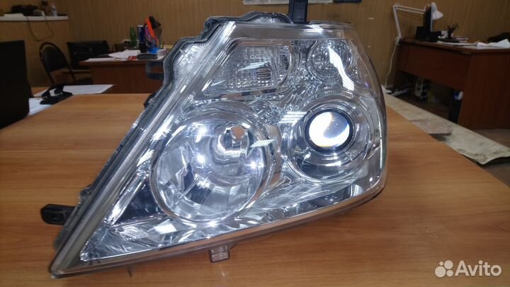 Фара левая Nissan Patrol Y62