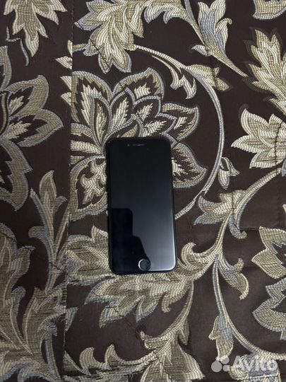 iPhone 7, 32 ГБ