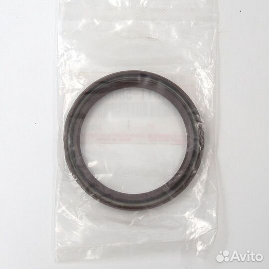 Сальник коленвала Toyota передний