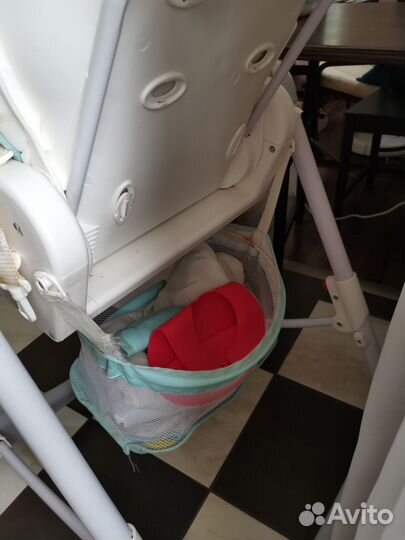 Стульчик для кормления babyton