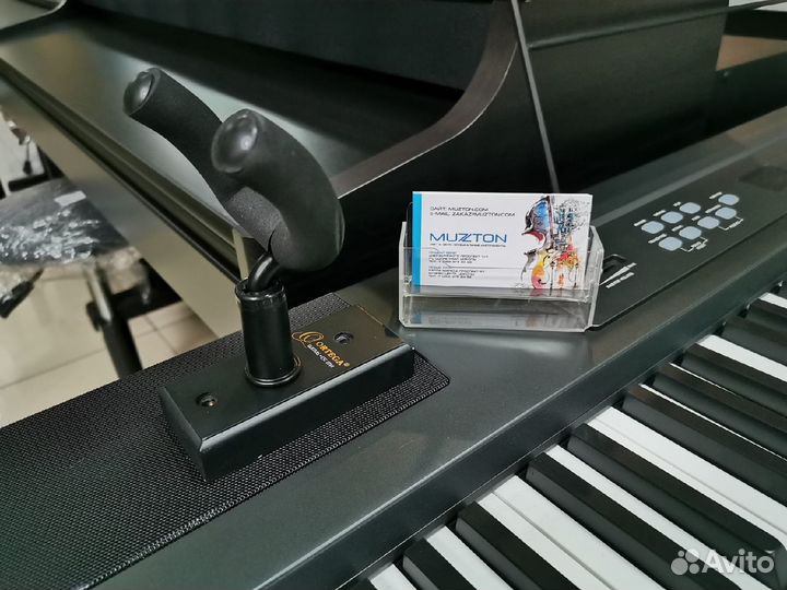 Ortega OGH-1 Держатель настенный для гитары, «крюк