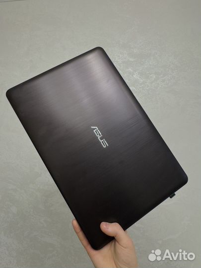 Ноутбук Asus X540L