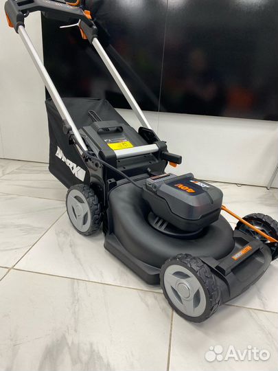 Worx WG749E Газонокосилка аккумуляторная