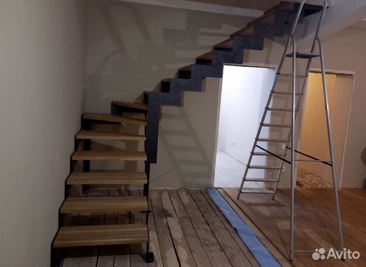 Лестница на второй этаж