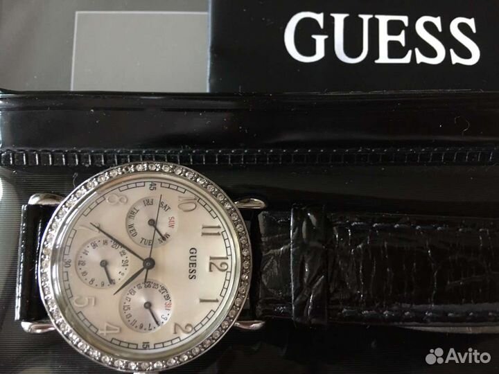 Часы Guess, Francesca/браслет/серьги/набор