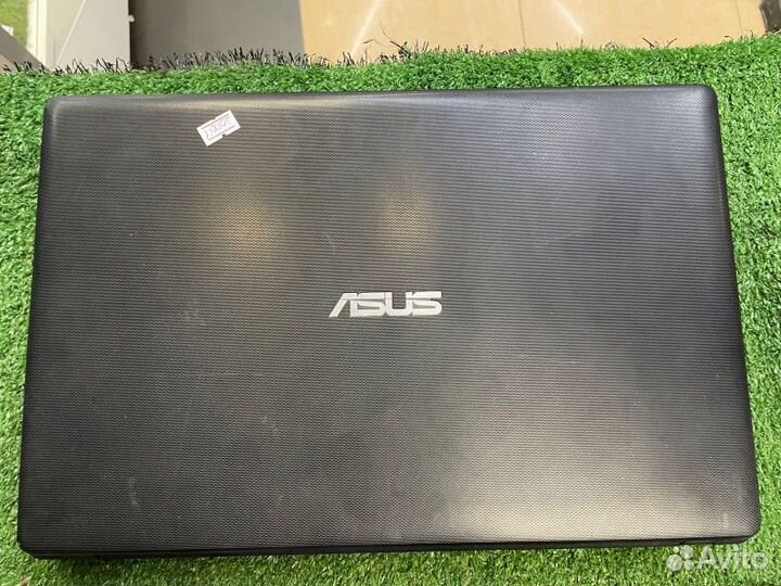 Ноутбук asus X551C