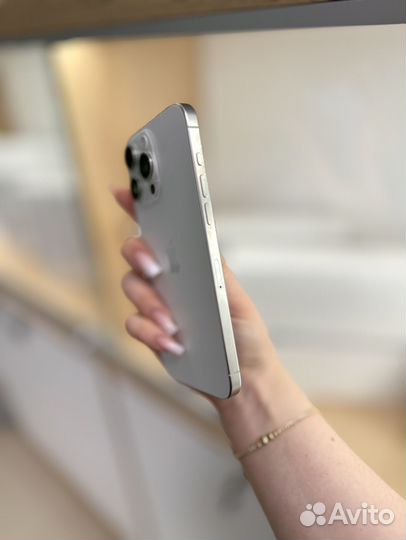 iPhone 15 Pro Max, 256 ГБ