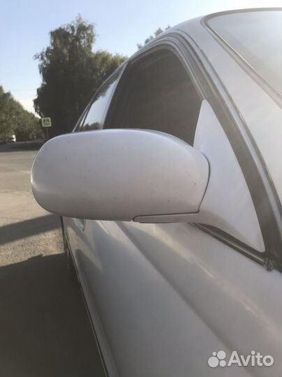 Продам боковое зеркало (правое)