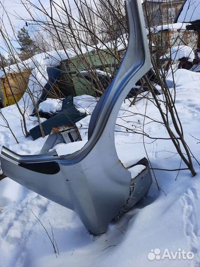 Крыло задннее правое маздаgg