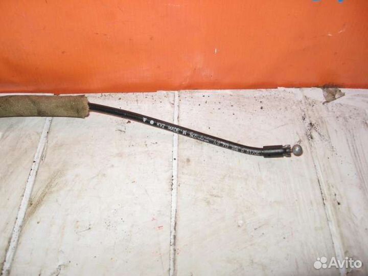 Трос стояночного тормоза VW Touareg 2002-2010