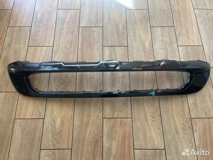 Накладка бампера передняя Mercedes Benz Gla X156 С