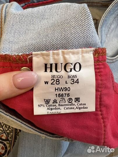 Джинсы клеш hugo boss