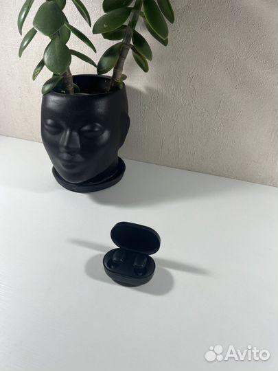 Беспроводные наушники Mi Earbuds Basic б/у