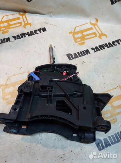 Селектор АКПП Ford Fiesta 2016