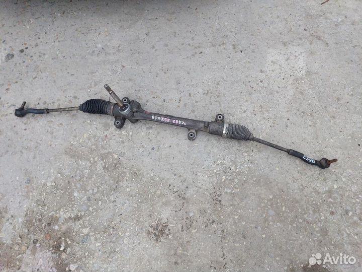 Рулевая рейка тойота ноах,вокси 70