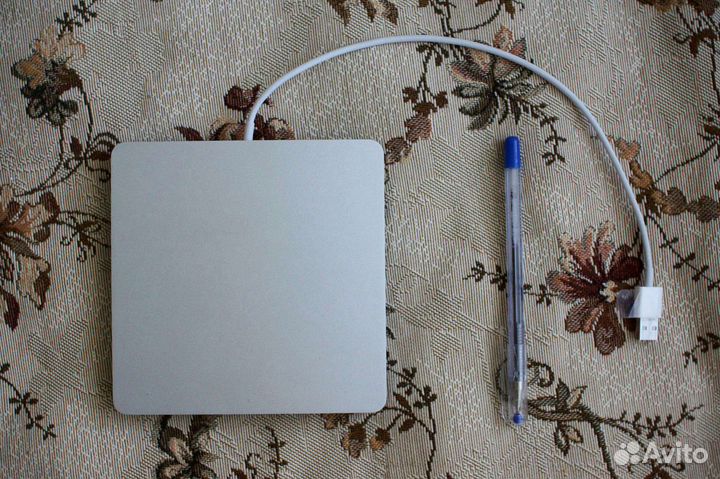 Внешний привод Apple CD-Rom