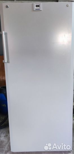 Холодильный шкаф бу