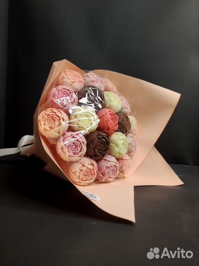 Шоколадные Пионы - 19 шт в Букете