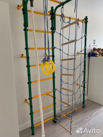 Детская шведская стенка