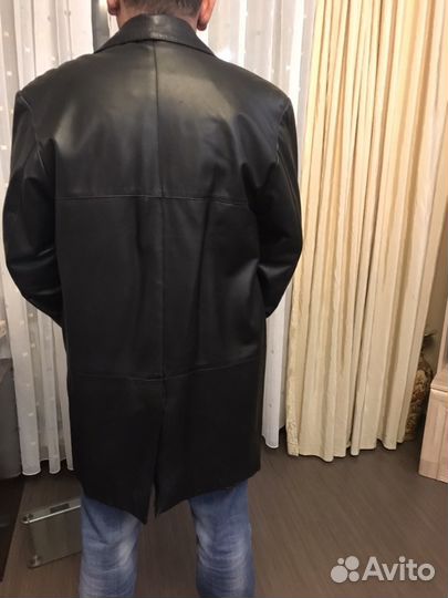 Кожаный плащ