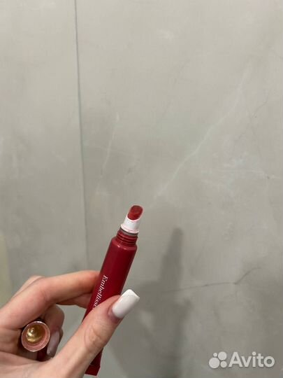 Матовый бальзам для губ clarins velvet lip perfect