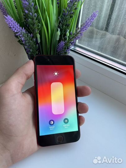 iPhone SE (2020), 128 ГБ