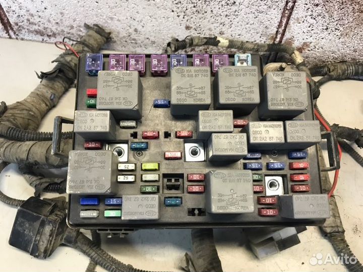 Блок предохранителей Kia Spectra седан 1.6 2006