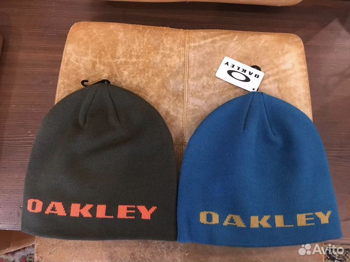 Шапки мировых торговых марок