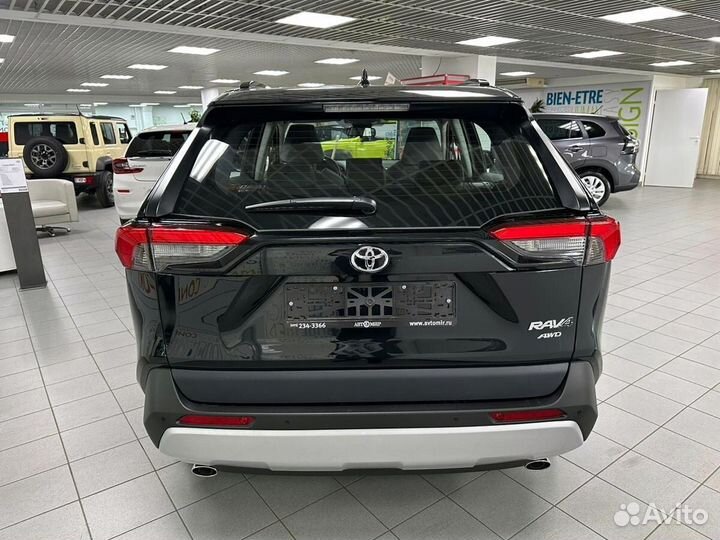 Toyota RAV4 2.0 CVT, 2024