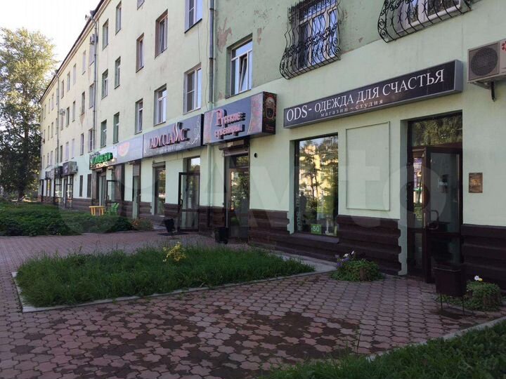 Торговая площадь, 75 м². 55 м². 37 м²