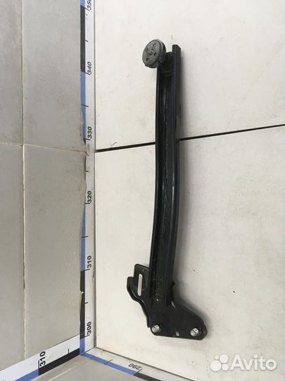 Направляющая стекла Legacy Outback (B13) 2003-2009