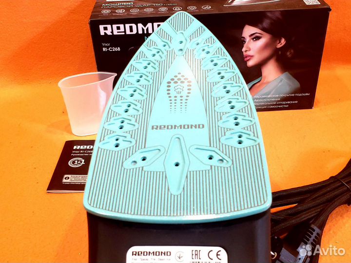 Новые утюги Polaris, Redmond, Vitek