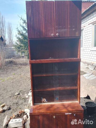 Старинный буфет сервант